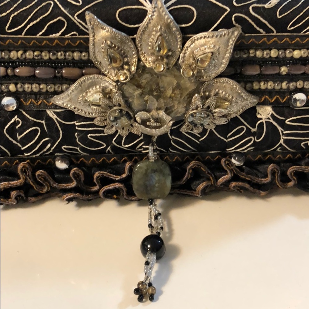 Mary Frances Bag - Picture 6 of 8